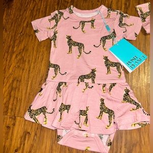 Posh Peanut *NWT* Mara bamboo short sleeve twirl skirt